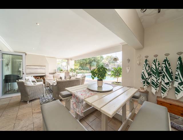 5 BEDROOM HOUSE FOR SALE IN VINCENT